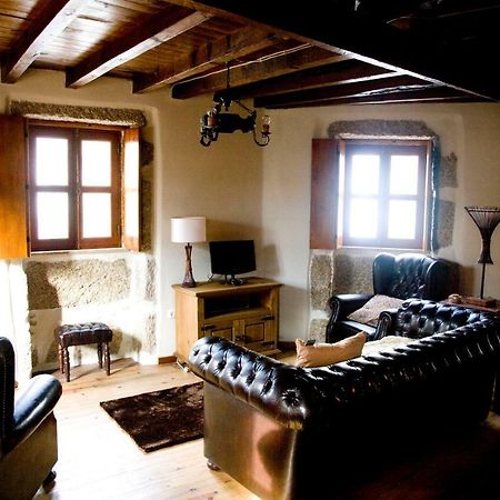 Casa Do Mocho Villa ซาบูเกย์โร ภายนอก รูปภาพ